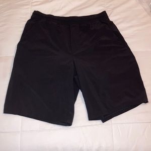 Lululemon Pacebreaker Lined Shorts 9 inch Inseam Black Mediun Like New